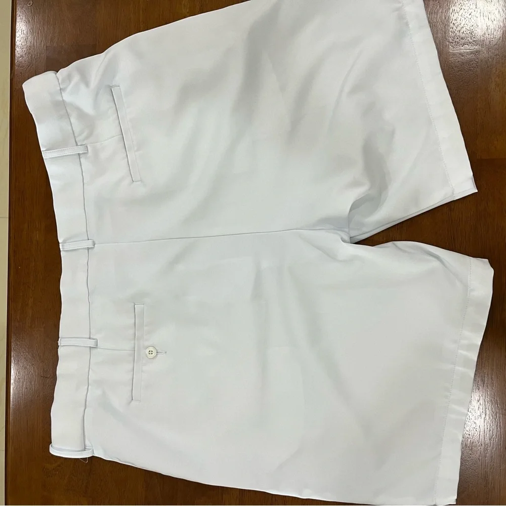 Grand‎ Slam Performance White Lightweight Golf Short Men's Size 42